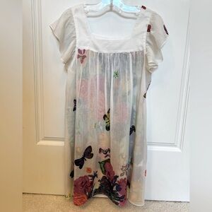 Milly Minis beautiful white Italian cotton floral swim coverup